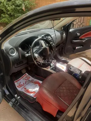 نيسان صنى 2016 أسود مستعملة للبيع