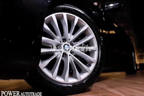 بي ام دبليو 520 2023 أسود مستعملة للبيع - 7