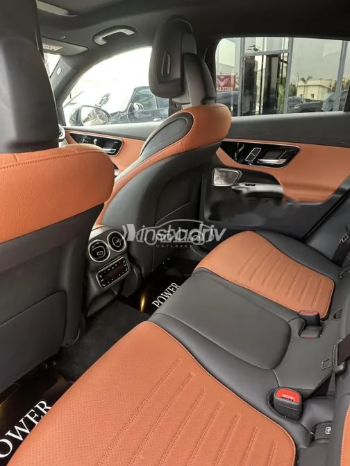 Mercedes GLC 300 2026 Black Used for Sale - 10