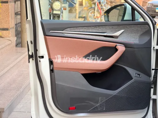 سكودا كودياك 2025 أبيض مستعملة للبيع - 2