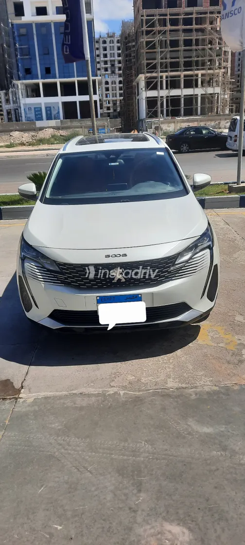 Peugeot 5008 2022 White Used for Sale - 3