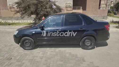 لادا جرانتا 2016 أبيض مستعملة للبيع - 1