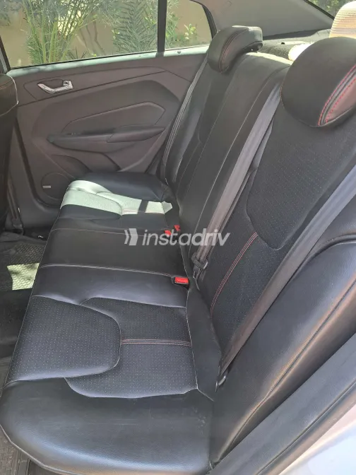 Chery Arrizo 5 2025 White Used for Sale - 9