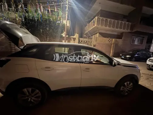 Peugeot 3008 2017 White Used for Sale - 1