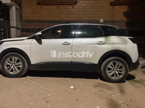 Peugeot 3008 2017 White Used for Sale - 6