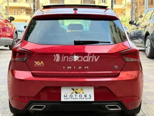 سيات ابيزا 2018 أحمر مستعملة للبيع - 6