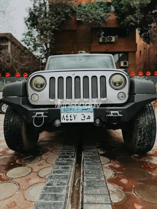 Jeep Wrangler 2016 Gray Used for Sale - 1