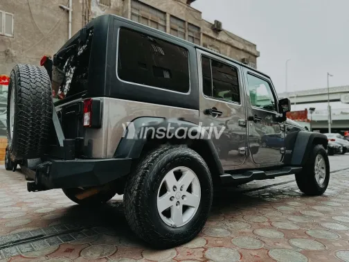 Jeep Wrangler 2016 Gray Used for Sale - 4