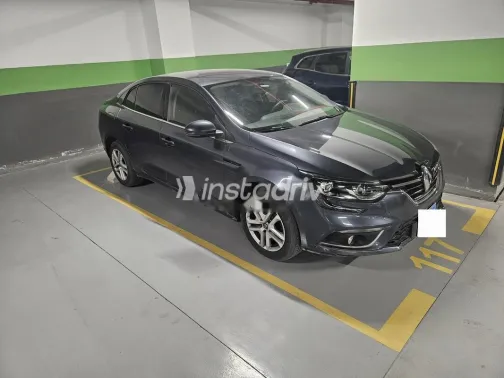 رينو ميجان 2020 أبيض مستعملة للبيع - 3