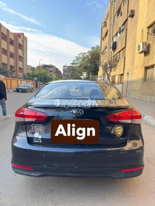 Kia Cerato 2017 White Used for Sale - 9