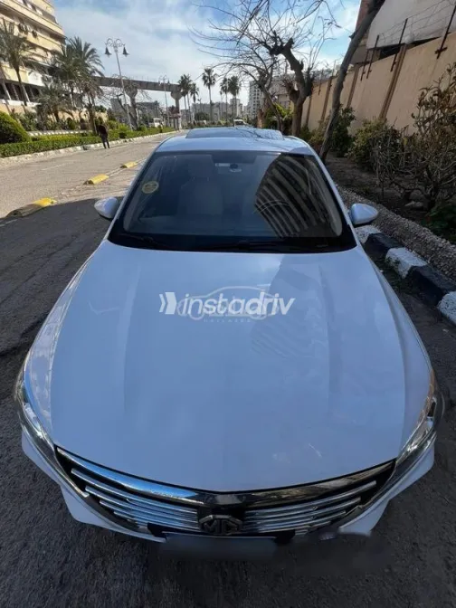 MG 5 2021 White Used for Sale - 8