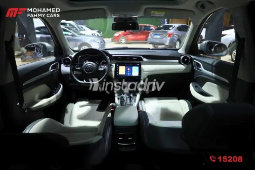 ام جى ZS 2026 رمادي مستعملة للبيع - 4