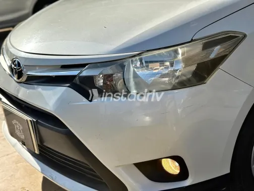 Toyota Yaris 2017 White Used for Sale - 2