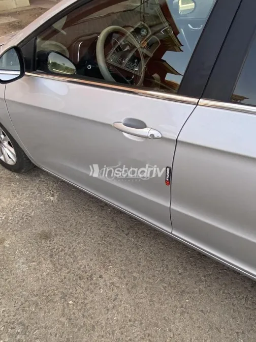 Chery Arrizo 5 2025 White Used for Sale - 7