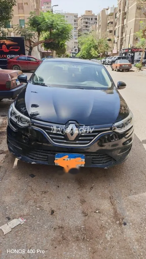 Renault Megane 2022 White Used for Sale - 4