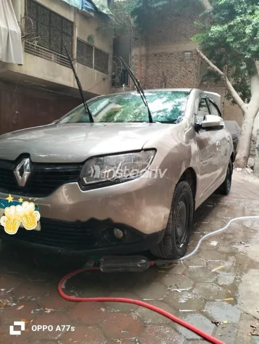 Renault Logan 2015 White Used for Sale - 8