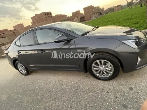 Hyundai Elantra AD 2025 White Used for Sale - 6