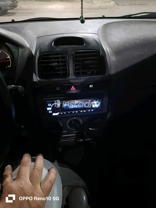 هيونداي فيرنا 2007 أبيض مستعملة للبيع - 10