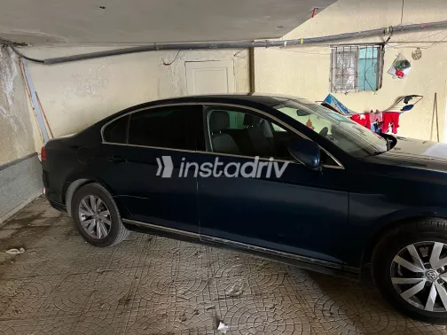 فولكس فاغن باسات 2020 أبيض مستعملة للبيع - 5