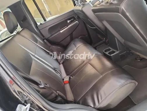 جيب شيروكي 2011 أسود مستعملة للبيع - 6