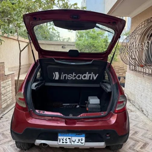 رينو سانديرو  ( ستيب  واى ) 2014 أحمر غامق مستعملة للبيع - 7