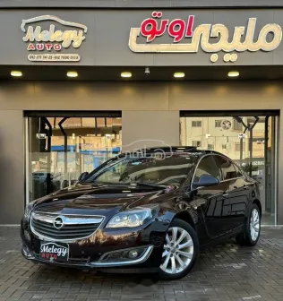 اوبل أنسيجنيا 2016 بني مستعملة للبيع