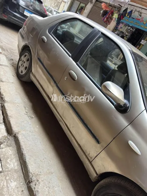 Fiat Petra 2003 Gold Used for Sale - 5