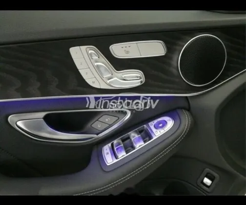 Mercedes C 200 AMG 2019 White Used for Sale - 2