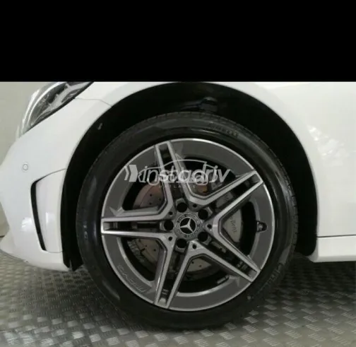 Mercedes C 200 AMG 2019 White Used for Sale - 3
