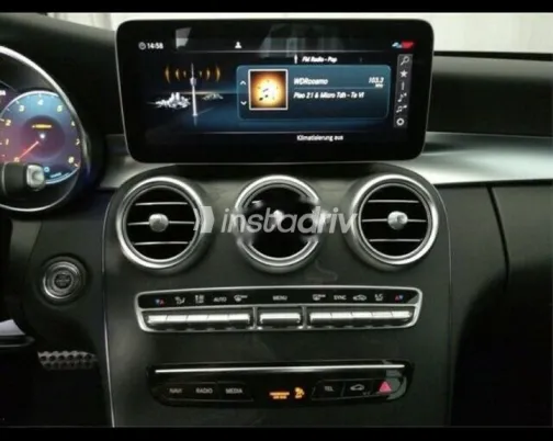 Mercedes C 200 AMG 2019 White Used for Sale - 5