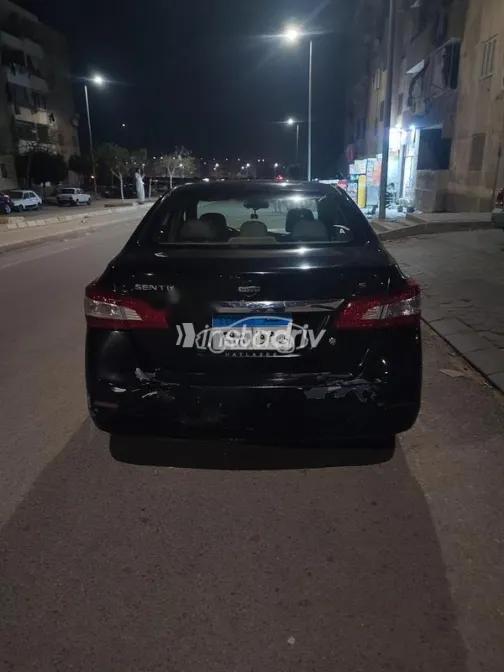 نيسان سنترا 2017 أبيض مستعملة للبيع - 3