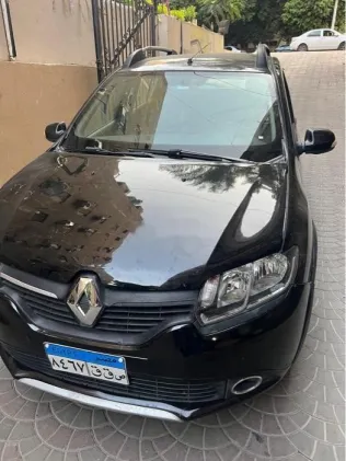 رينو سانديرو  ( ستيب  واى ) 2016 أسود مستعملة للبيع