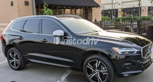 Volvo XC60 2019 White Used for Sale - 1