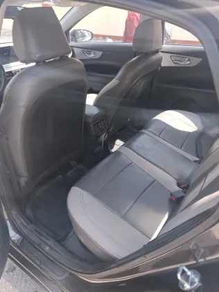 كيا جراند سيراتو 2022 أبيض مستعملة للبيع