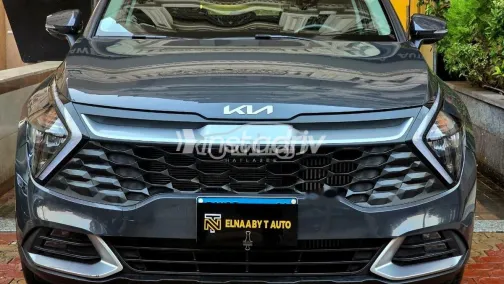 Kia Sportage 2023 Gray Used for Sale - 1