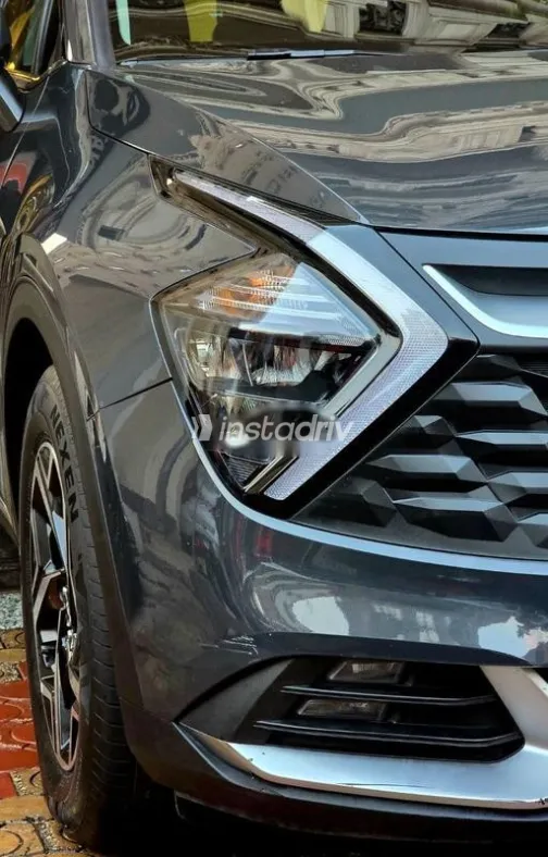 Kia Sportage 2023 Gray Used for Sale - 4