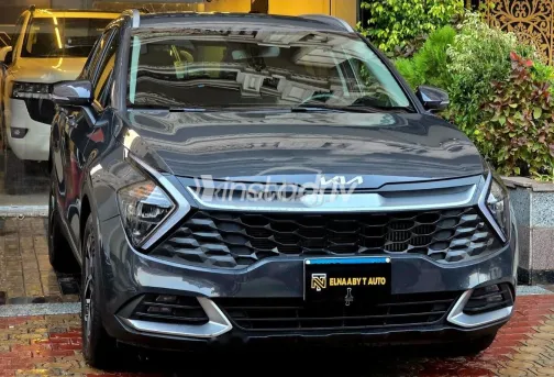 Kia Sportage 2023 Gray Used for Sale - 6