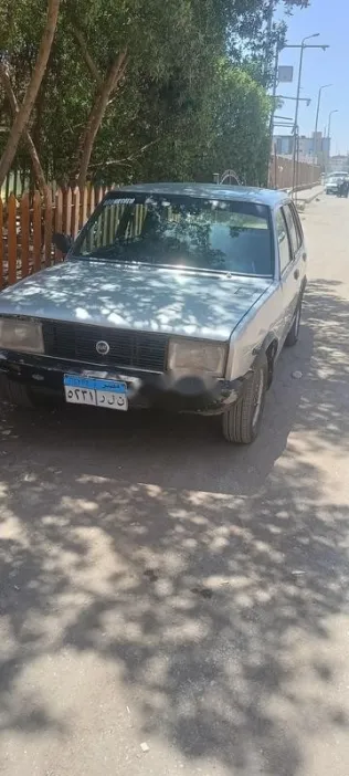 فيات 131 1981 فضي مستعملة للبيع