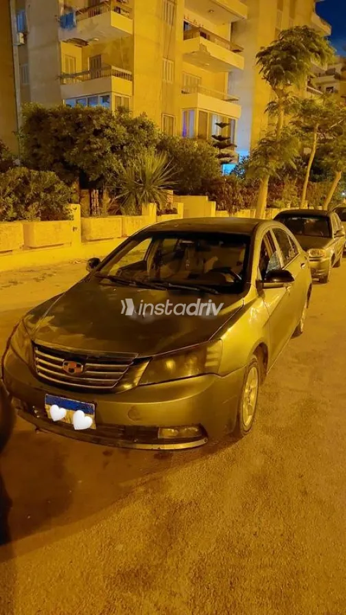 Geely Emgrand 7 2015 Dark Gray Used for Sale - 1