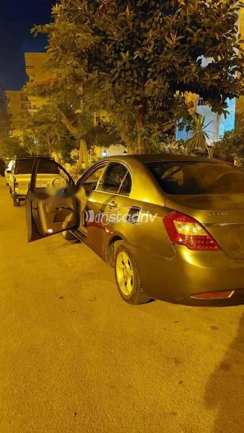 Geely Emgrand 7 2015 Dark Gray Used for Sale - 4