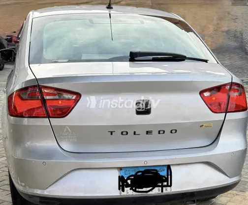 Seat Toledo 2018 White Used for Sale - 1