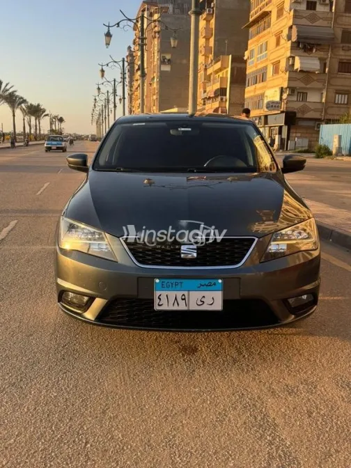 Seat Toledo 2019 Gray Used for Sale - 9