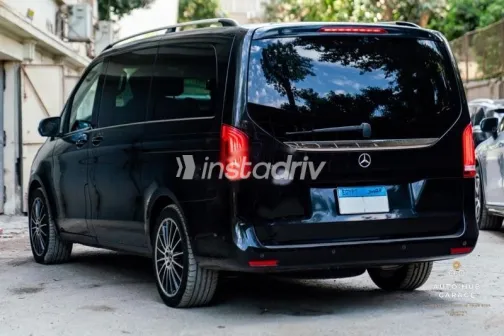 Mercedes V 250 2020 Black Used for Sale - 5