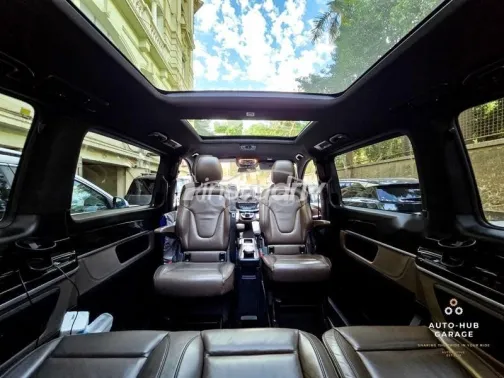 Mercedes V 250 2020 Black Used for Sale - 10