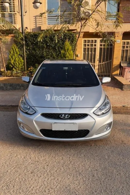 Hyundai Accent RB 2024 White Used for Sale - 1