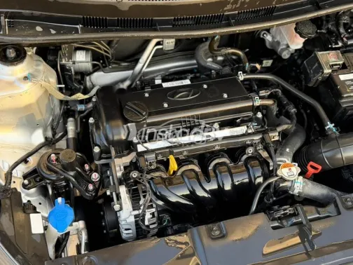 Hyundai Accent RB 2024 White Used for Sale - 10