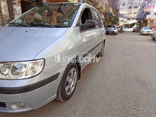 هيونداي جيتز 2009 فضي مستعملة للبيع - 5