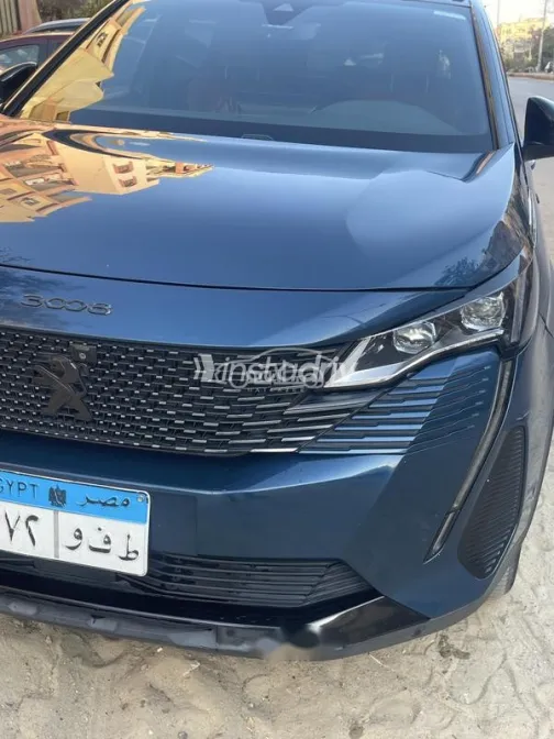 بيجو 3008 2021 أبيض مستعملة للبيع - 2