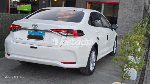Toyota Corolla 2023 White Used for Sale - 6