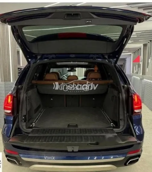 بي ام دبليو X5 M 2018 أزرق غامق مستعملة للبيع - 5